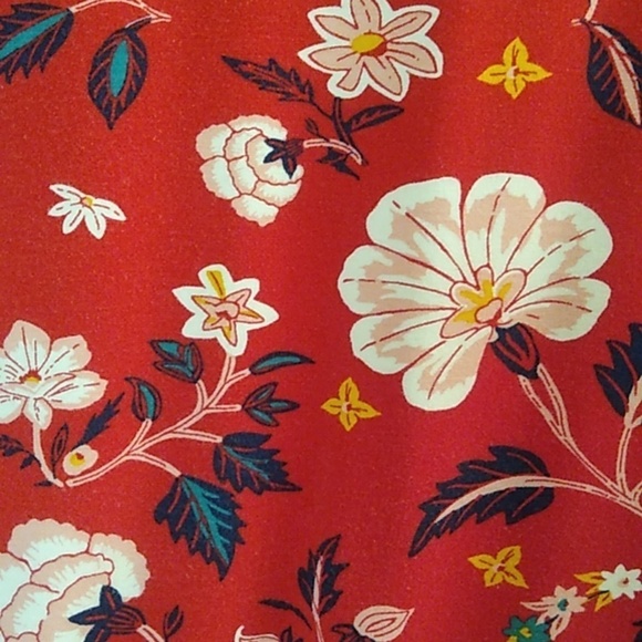 OLD NAVY TRUE RED LONG SLEEVE NO WAIST SOFT STRETCH FLOWY FLORAL TEE SHIRT DRESS - Picture 4 of 5